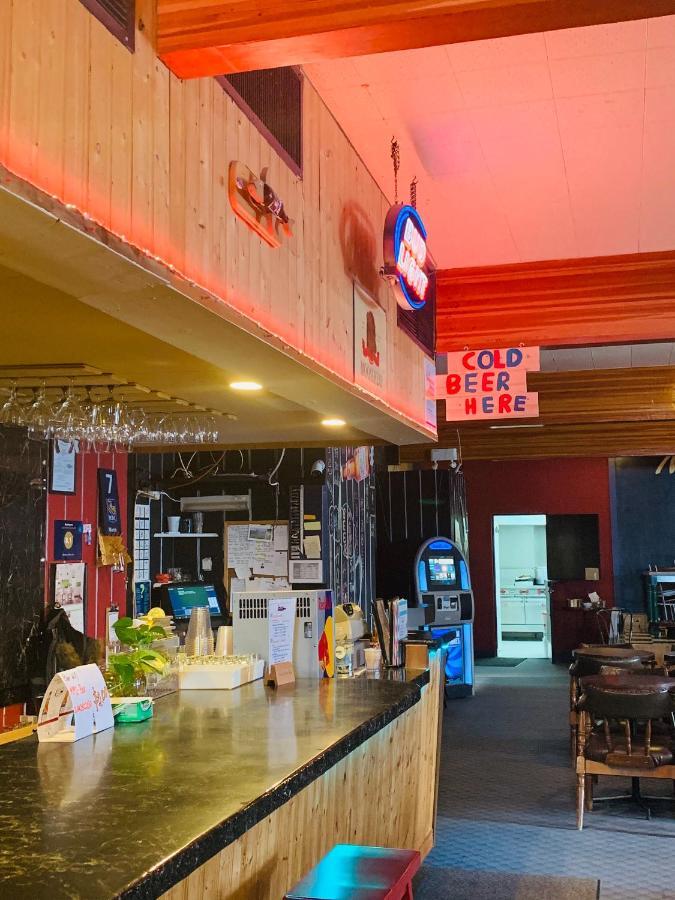 Manitou Motor Inn Ngoại thất bức ảnh